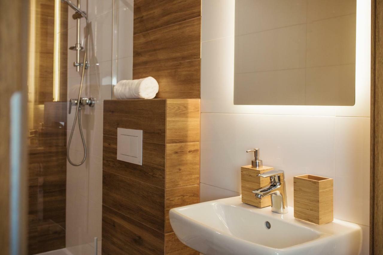 Apartamenty Szaron 250 M Do Kortow Tenisowych I Bulwarow Wislanych - Dream Apart أوسترون المظهر الخارجي الصورة